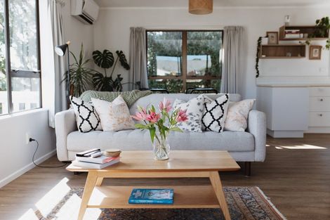 Photo of property in 33a Rosewood Place, Paraparaumu, 5032