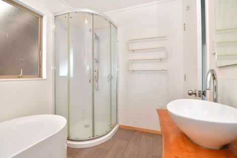 Photo of property in 1/55c Springs Road, Parakai, 0830