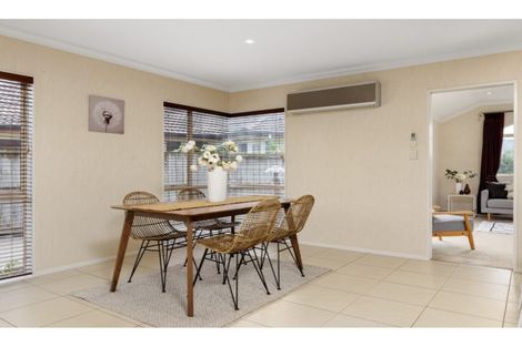 Photo of property in 19 Popata Close, Papamoa Beach, Papamoa, 3118