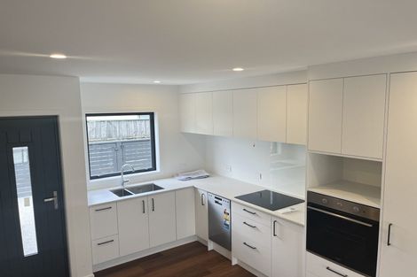 Photo of property in 4/104 Martin Street, Wallaceville, Upper Hutt, 5018