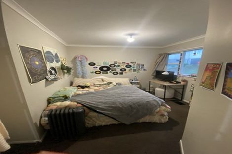 Photo of property in 113 Parkvale Road, Karori, Wellington, 6012