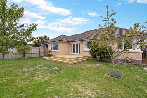 Photo of property in 280 Wainoni Road, Avondale, Christchurch, 8061