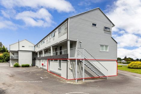 Photo of property in 1/300 Lake Terrace, Two Mile Bay, Taupo, 3330