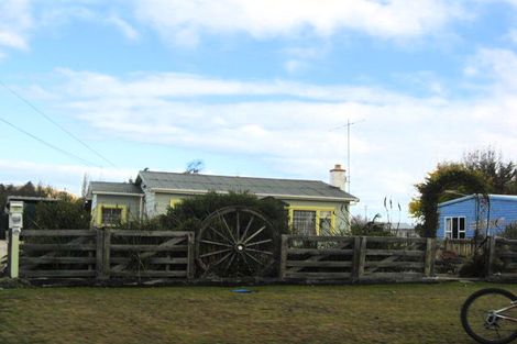 Photo of property in 20 Roseness Street, Palmerston, 9430