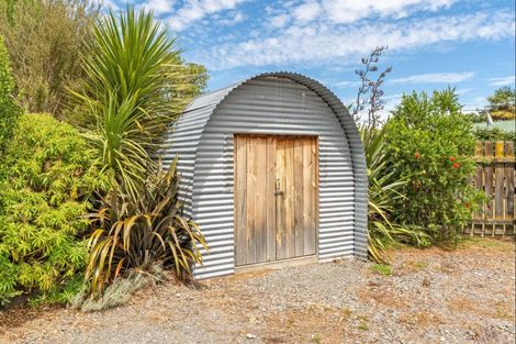 Photo of property in 4 Baillie Crescent, Carterton, 5713