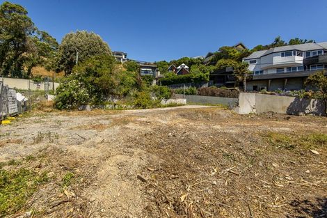 Photo of property in 1/1 The Brae, Mount Pleasant, Christchurch, 8081