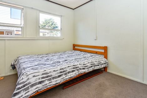 Photo of property in 25a Bunnythorpe Road, Papakura, 2110