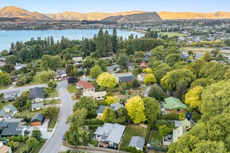 Photo of property in 13a Heuchan Lane, Wanaka, 9305