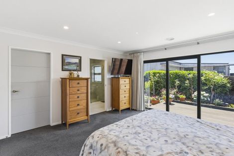 Photo of property in 19 Taranui Way, Paraparaumu Beach, Paraparaumu, 5032