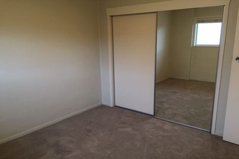 Photo of property in 2/103 Vauxhall Road, Narrow Neck, Auckland, 0624