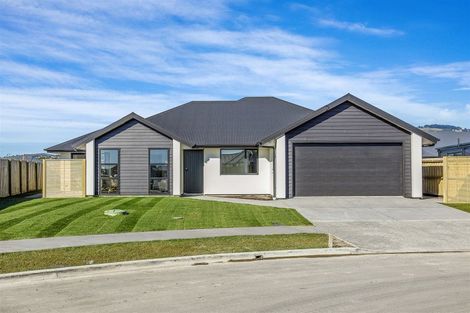 Photo of property in 6 Dalness Crescent, Halswell, Christchurch, 8025