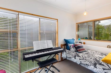 Photo of property in 6 Waipapa Avenue, Diamond Harbour, 8972