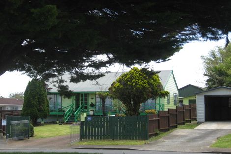 Photo of property in 5 Matua Place, Clendon Park, Auckland, 2103