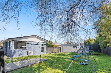 Photo of property in 21 Besant Place, Avondale, Christchurch, 8061