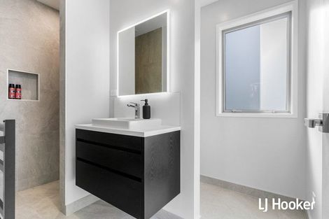 Photo of property in 12 Tohora View, Waihi Beach, 3611