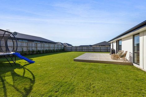 Photo of property in 27 Horoatua Street, Bell Block, New Plymouth, 4312