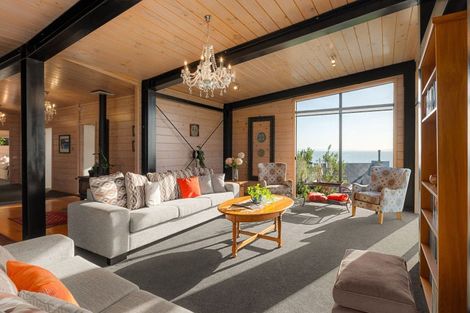 Photo of property in 8 Ngarimu Heights Row, Ngarimu Bay, Thames, 3575