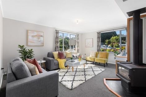 Photo of property in 39 Jillett Street, Titahi Bay, Porirua, 5022