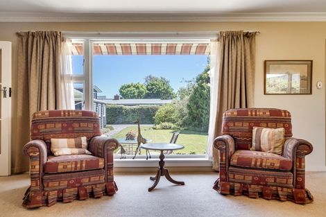 Photo of property in 109 Hamilton Avenue, Ilam, Christchurch, 8041