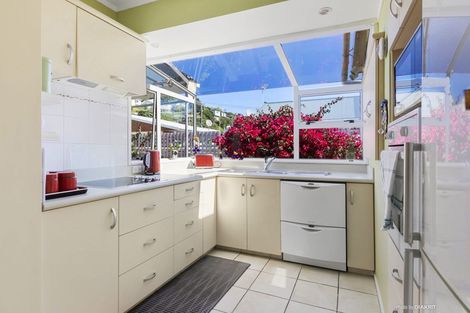 Photo of property in 77a Rotherham Terrace, Miramar, Wellington, 6022