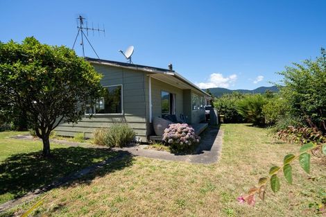 Photo of property in 2a Elder Grove, Paraparaumu, 5032