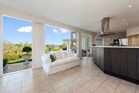 Photo of property in 21 Awatere Avenue, Beerescourt, Hamilton, 3200