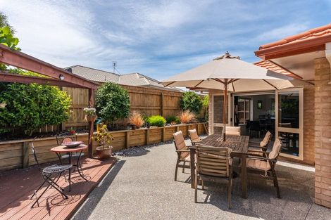 Photo of property in 8 Leanne Way, Waikanae Beach, Waikanae, 5036