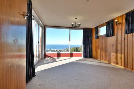 Photo of property in 131 Easther Crescent, Kew, Dunedin, 9012
