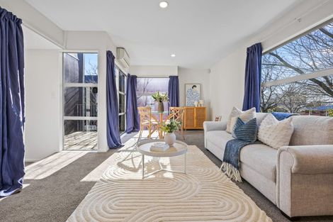 Photo of property in 1/3 Grove Road, Addington, Christchurch, 8024