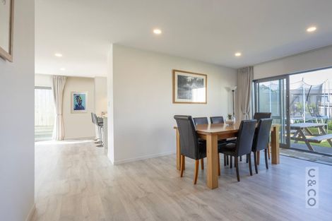 Photo of property in 54 Vinistra Road, Kumeu, 0810