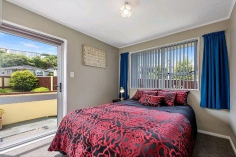 Photo of property in 218 Major Drive, Kelson, Lower Hutt, 5010