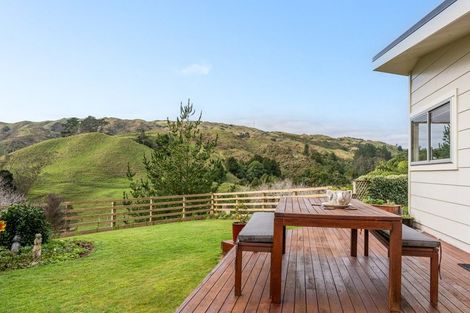 Photo of property in 132 Mangaone Road, Hautere, Otaki, 5582
