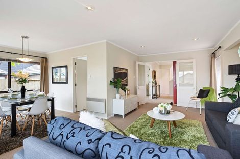 Photo of property in 90a Simmental Crescent, Somerville, Auckland, 2014