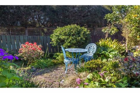 Photo of property in 2/3 Elgin Place, Red Beach, 0932