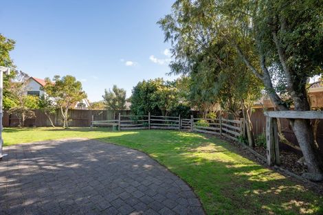 Photo of property in 11 Lynwood Place, Owhata, Rotorua, 3010