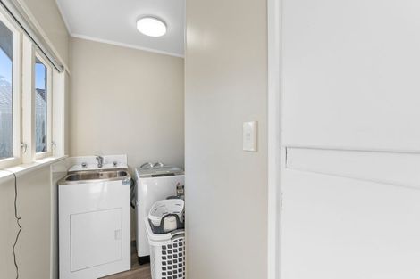 Photo of property in 39 President Avenue, Papakura, 2110