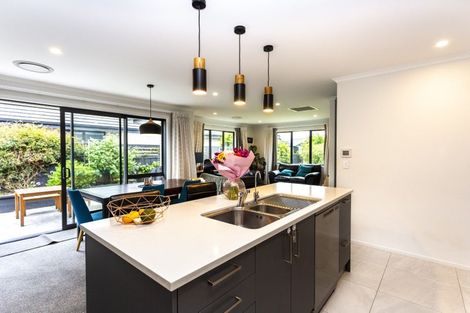 Photo of property in 31 Bill Harvey Drive, Halswell, Christchurch, 8025