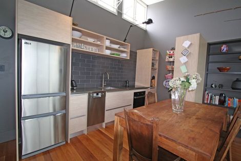 Photo of property in 52 Buller Street, New Plymouth, 4312