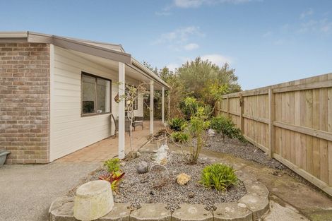 Photo of property in 6 Moewai Park Road, Whitianga, 3510