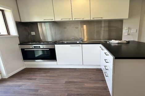 Photo of property in 2/27 St Georges Road, Avondale, Auckland, 0600