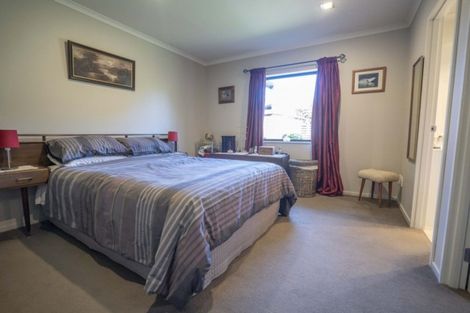 Photo of property in 12 Oreti Road, Otatara, Invercargill, 9879