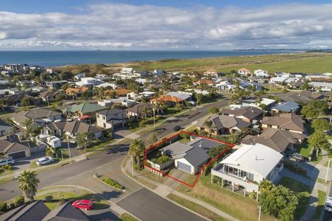 Photo of property in 18 Nautilus Drive, Papamoa Beach, Papamoa, 3118