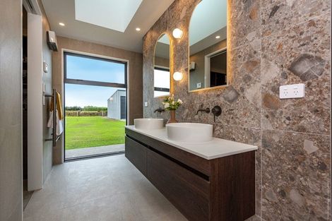 Photo of property in 37 Texel Crescent, West Melton, 7618