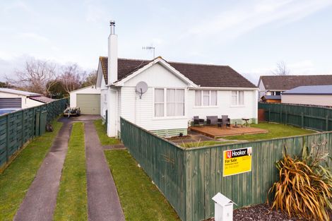 Photo of property in 3 Kupe Place, Highbury, Palmerston North, 4412