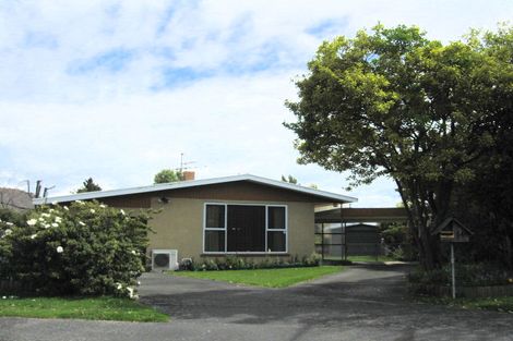 Photo of property in 14 Tennyson Crescent, Stoke, Nelson, 7011