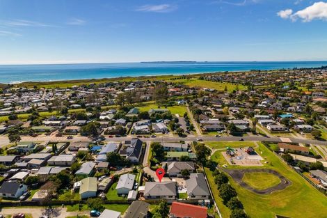 Photo of property in 56c Hartford Avenue, Papamoa Beach, Papamoa, 3118