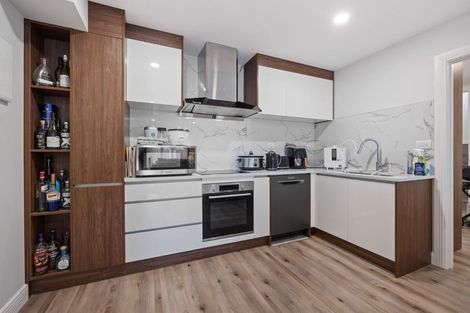 Photo of property in 2 Drumnaconagher Road, Flat Bush, Auckland, 2019