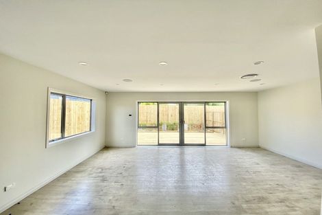 Photo of property in 1b Surrey Street, Manurewa, Auckland, 2102