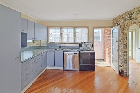 Photo of property in 16a Hunua Road, Papakura, 2110