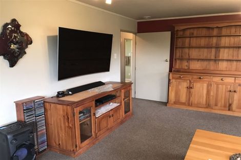 Photo of property in 39 Knorp Street, Halcombe, Feilding, 4779